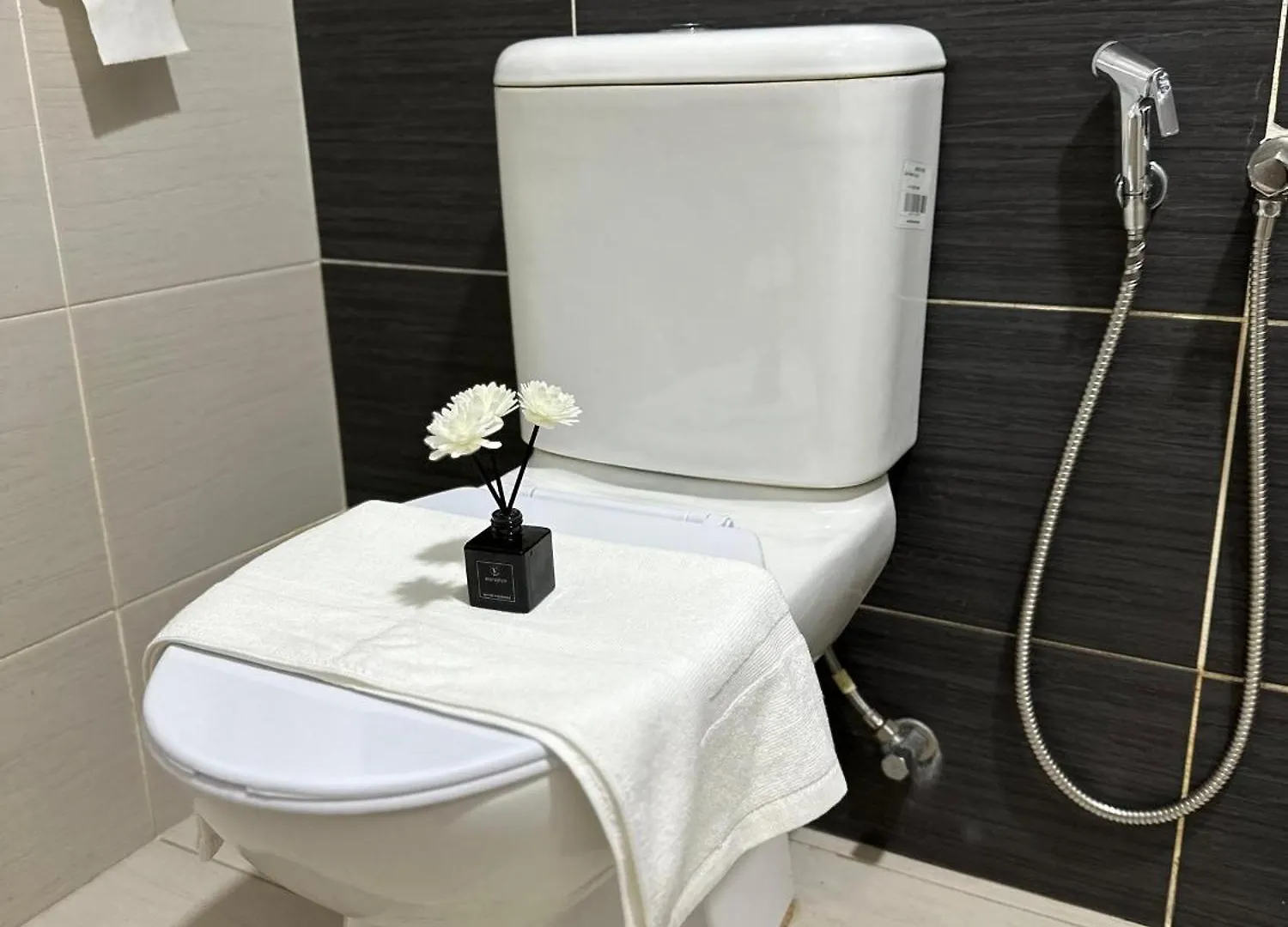 Luxury! Modern & Spacious 3Br Suite - Austin Height 8-12Pax Johor Bahru 0*,  Malaysia